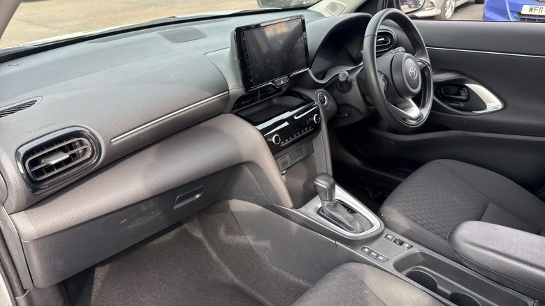 Toyota Yaris Cross 1.5 Hybrid Icon 5dr CVT Hybrid Estate